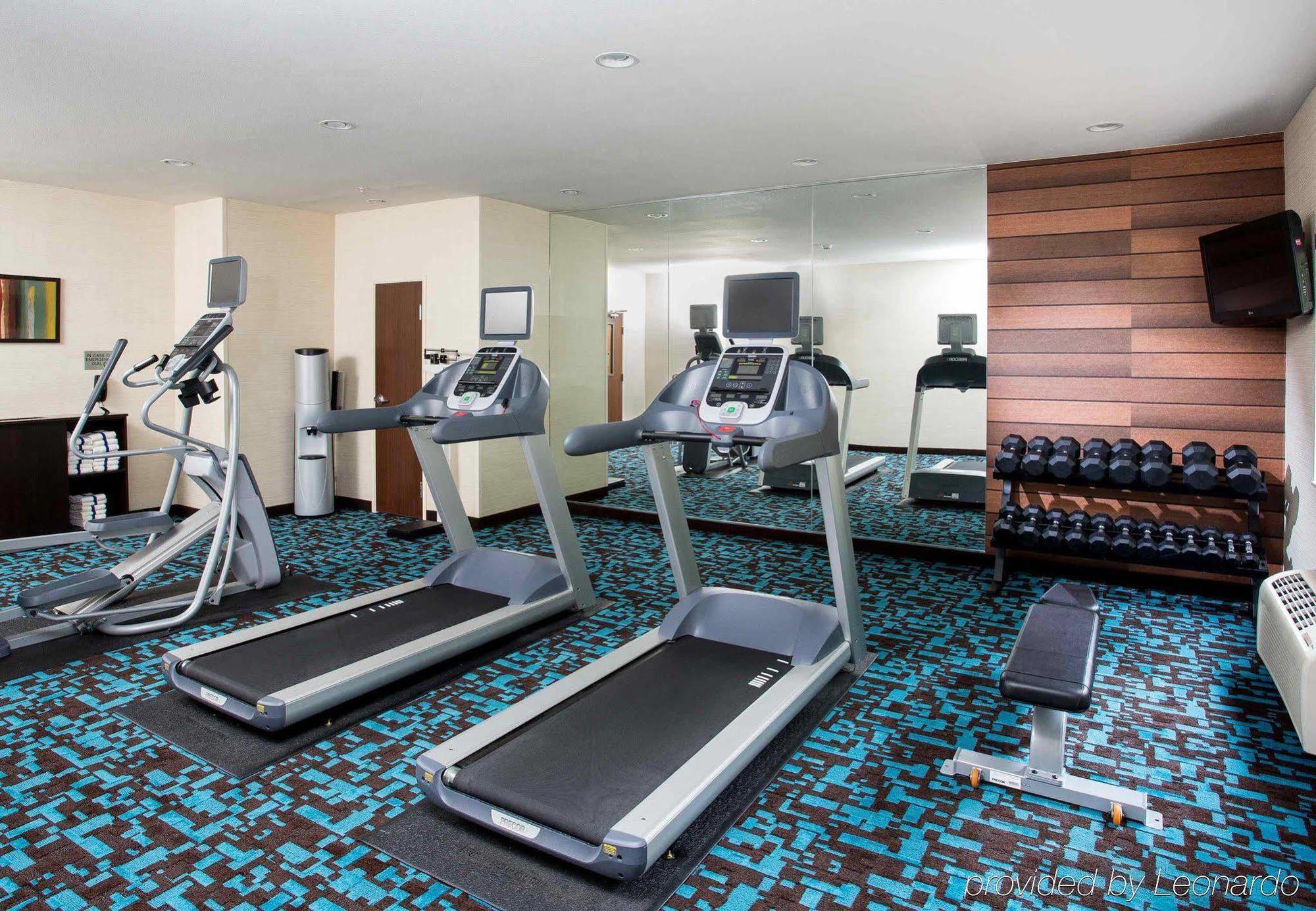 Fairfield Inn & Suites By Marriott קווינסי מראה חיצוני תמונה