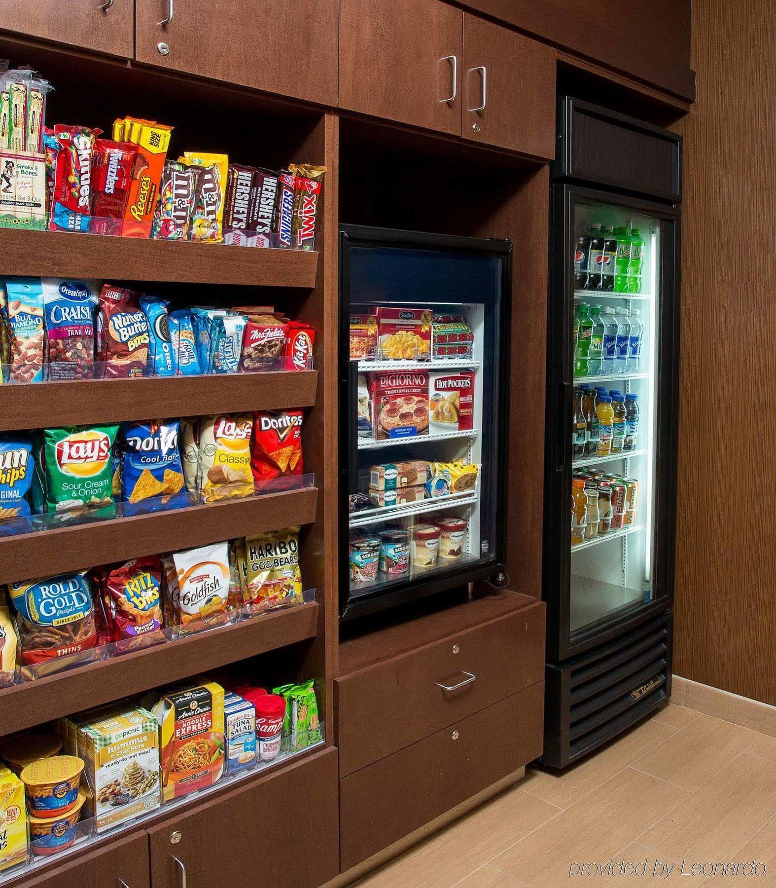 Fairfield Inn & Suites By Marriott קווינסי מראה חיצוני תמונה